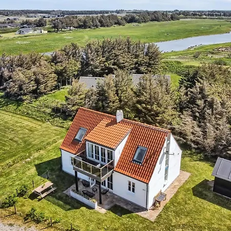 Ferienhaus Sira - 250m From The Sea By Interhome Løkken